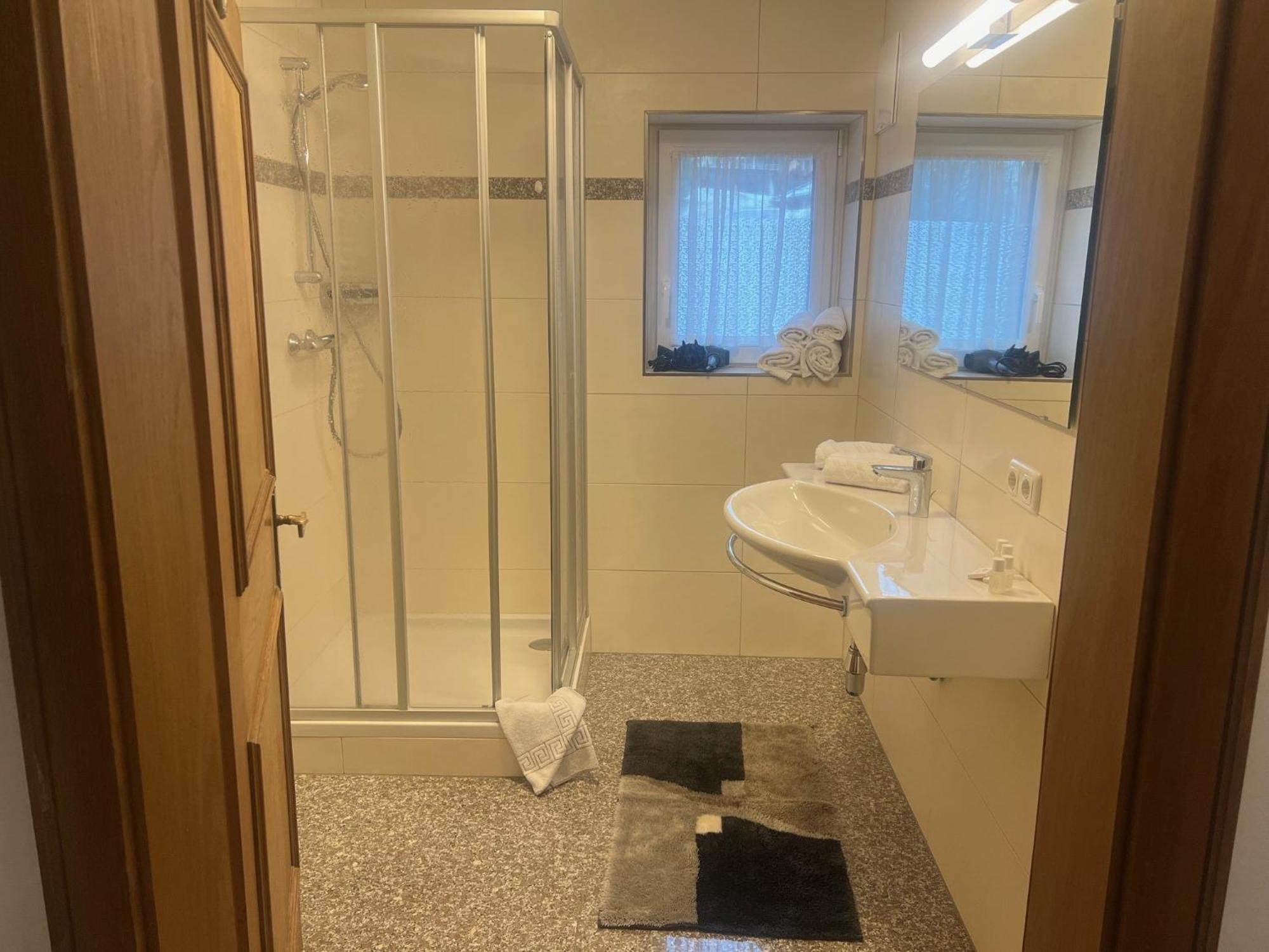 Intown Apartment Schmiede Зальбах-Хинтерглемм Экстерьер фото