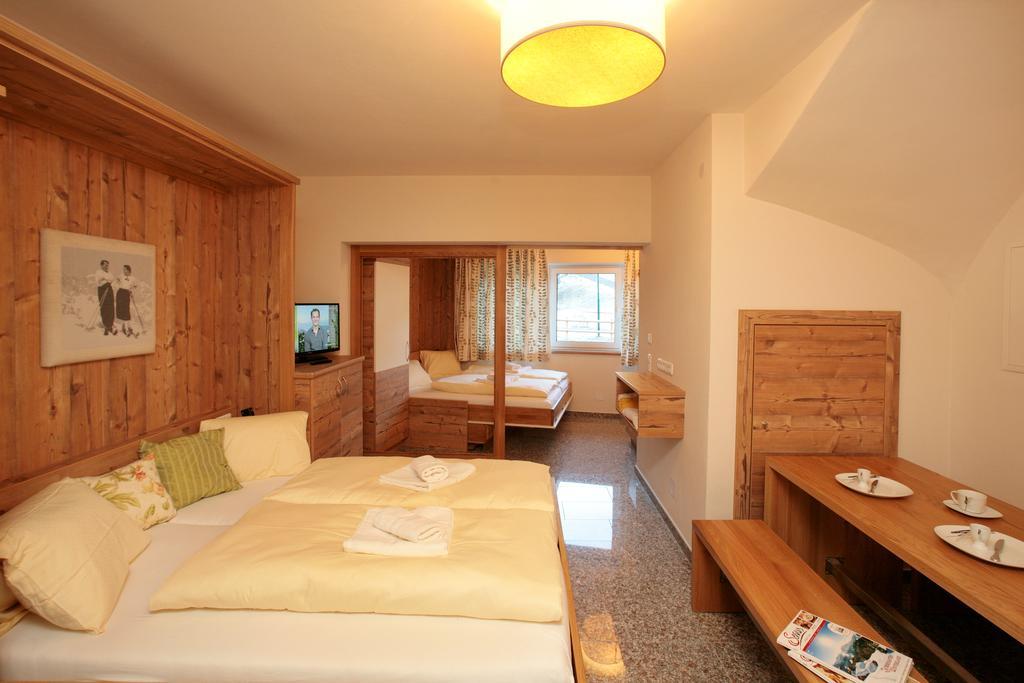 Intown Apartment Schmiede Зальбах-Хинтерглемм Экстерьер фото